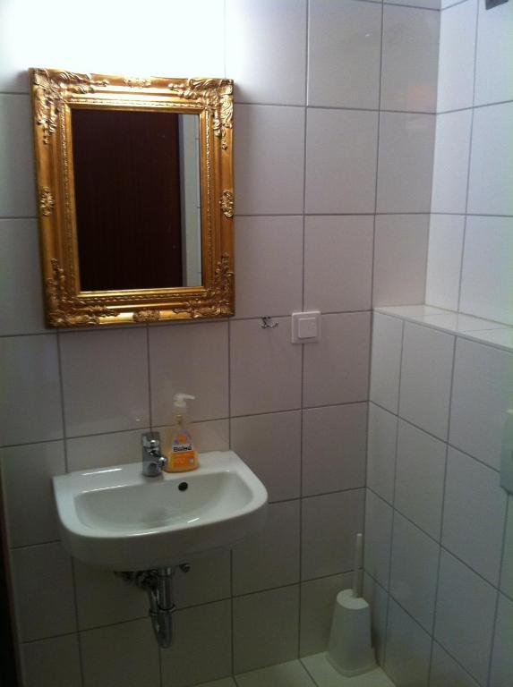 Weltempfänger Hostel Köln Zimmer foto
